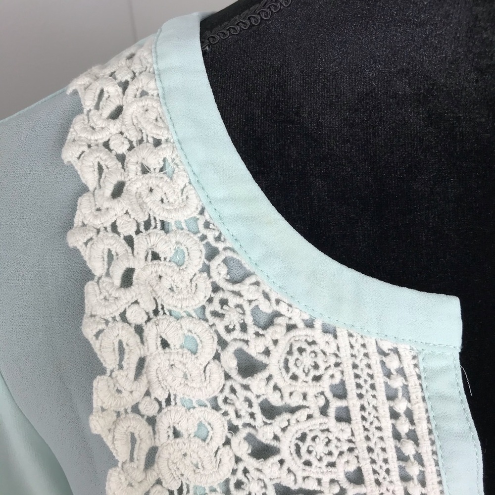 Forever 21 lace 3/4 sleeve blouse Sz S - Picture 5 of 12